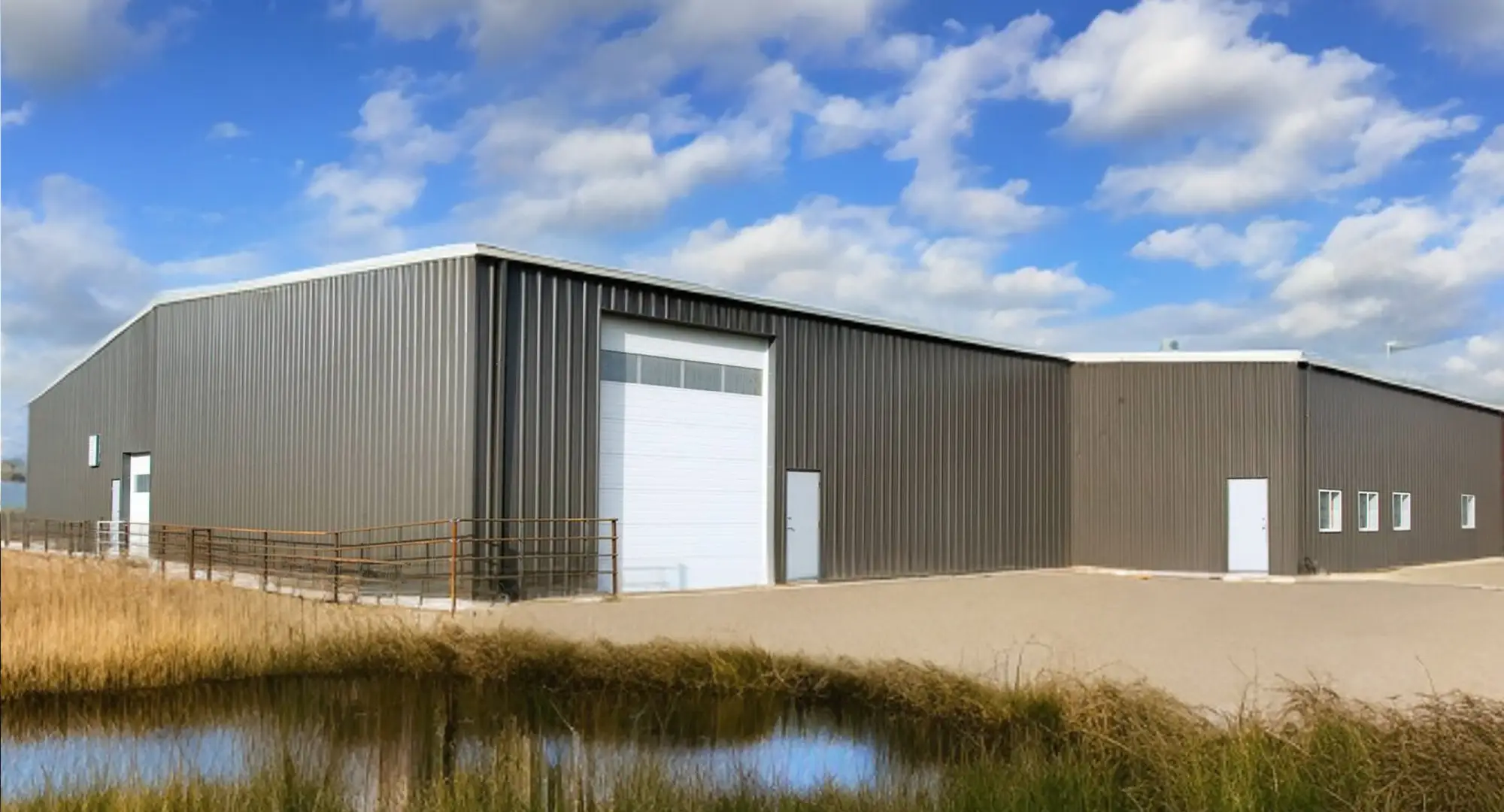 steel buildings retail and warehouse